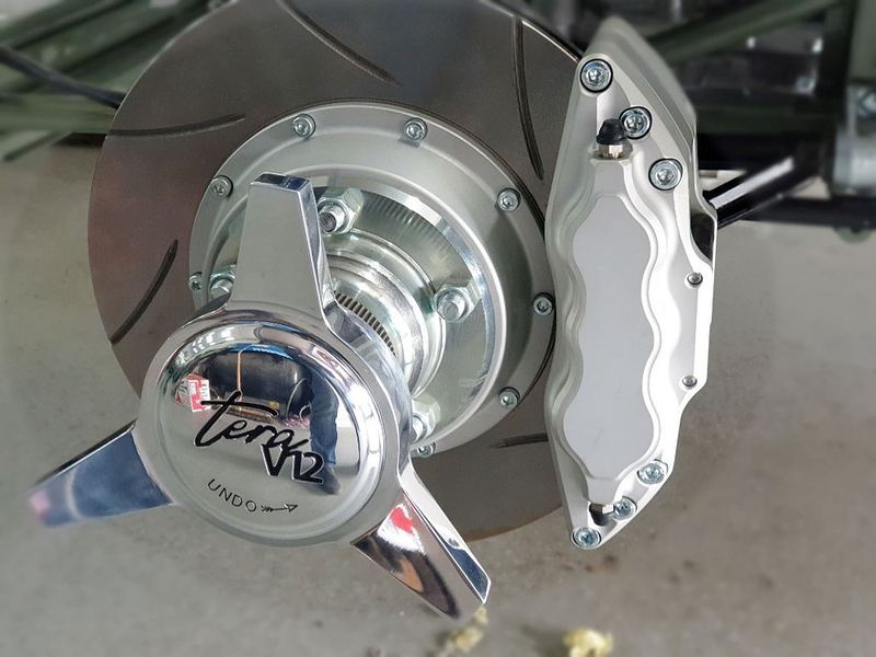 E-Type Re-Imagined — vented disc, 6-pot caliper and tera V12 centre-lock hub