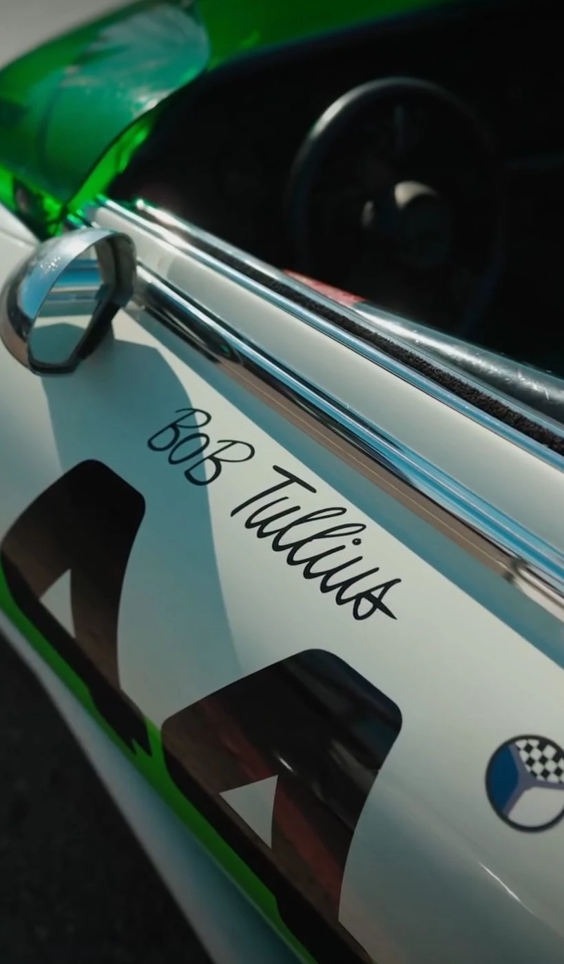 The signature every Group 44 car carried