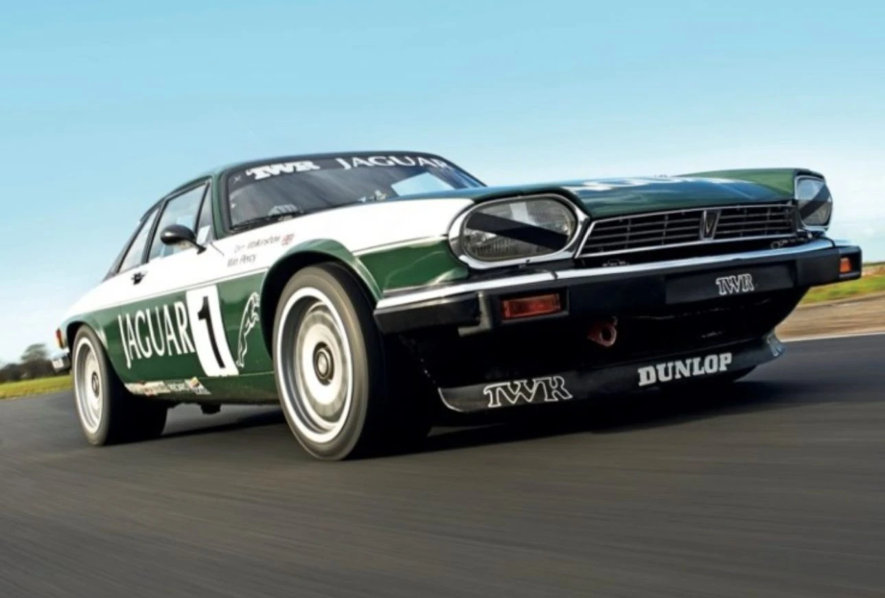 At speed: the championship-winning Jaguar in mid-race pursuit